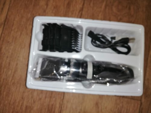 Click to view full screen Rechargeable PetPro™ Grooming Kit photo review