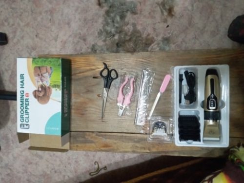 Click to view full screen Rechargeable PetPro™ Grooming Kit photo review