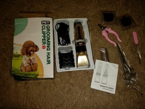 Click to view full screen Rechargeable PetPro™ Grooming Kit photo review